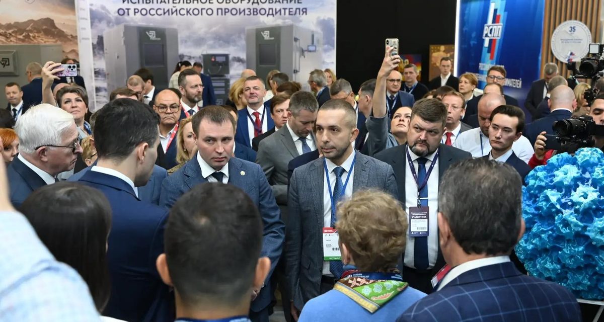 Кировский «Нанолек» выпустил 30 тысяч доз первой российской вакцины против ВПЧ